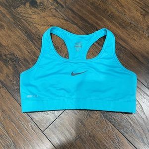 Nike Pro Sports Bra